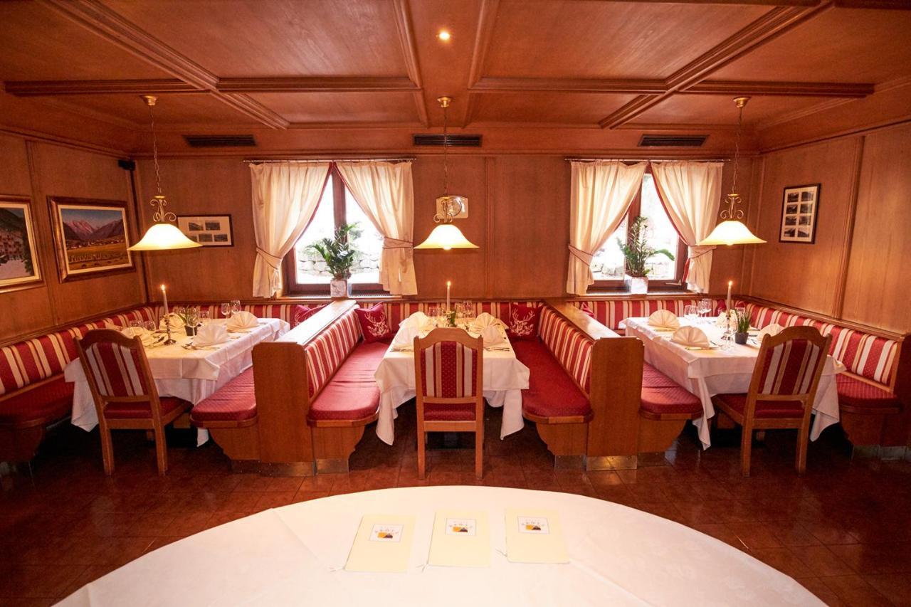 Hotel Broetz Rasùn di Sotto エクステリア 写真