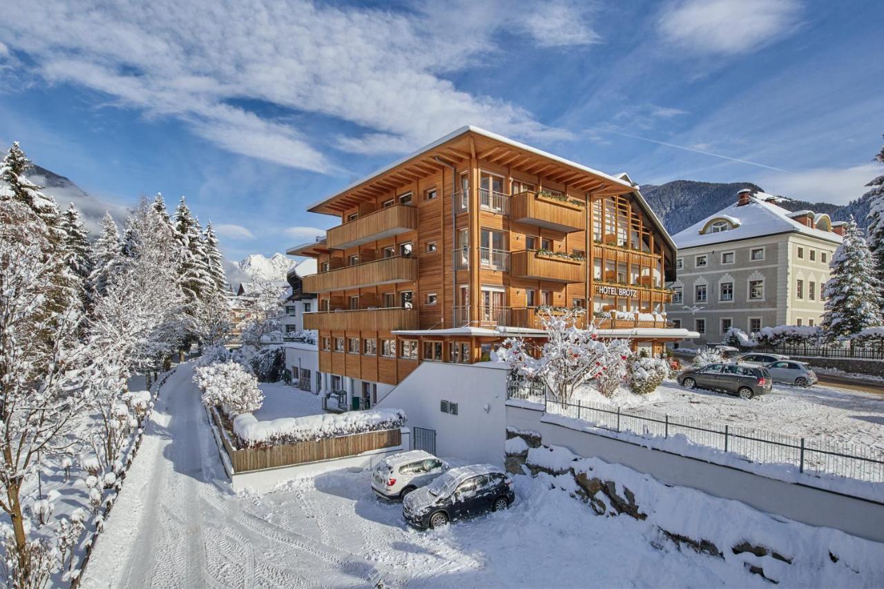 Hotel Broetz Rasùn di Sotto エクステリア 写真