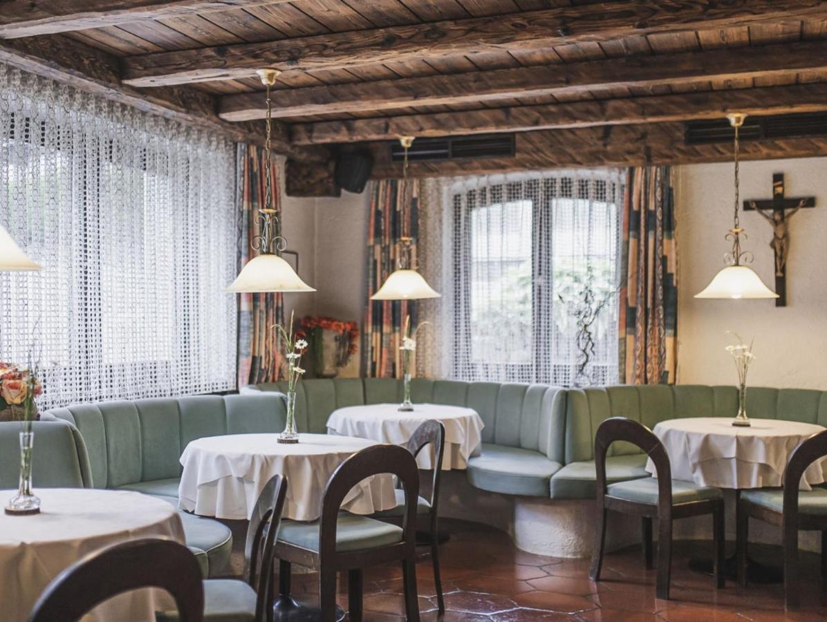 Hotel Broetz Rasùn di Sotto エクステリア 写真